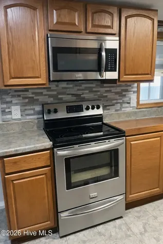 108 Lee Court Peletier NC 28584