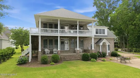 121 Sabre Point Drive Bath NC 27808