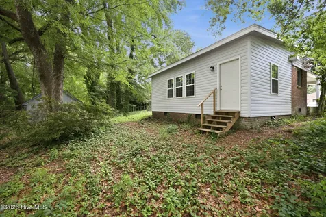 101 Heritage Street Greenville NC 27858
