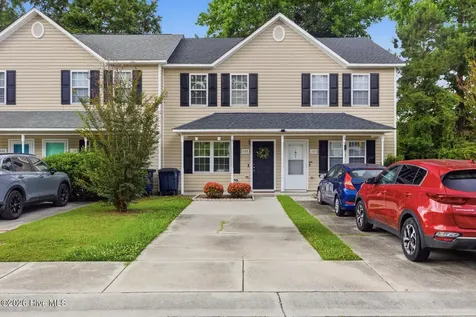 105 Pisgah Court Jacksonville NC 28546