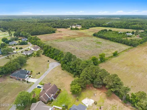 2926 North Court SW Supply NC 28462