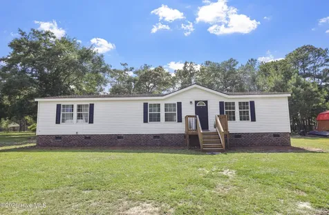 108 Madelyn Drive Richlands NC 28574