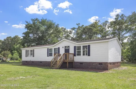 108 Madelyn Drive Richlands NC 28574
