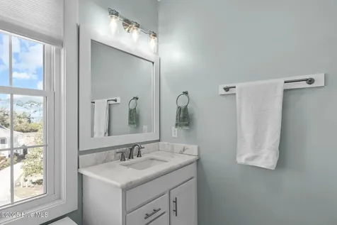 310 Lord Berkeley Drive Emerald Isle NC 28594