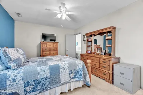 622 Sand Ridge Road Hubert NC 28539