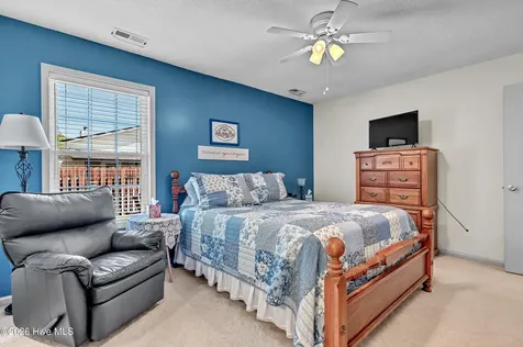 622 Sand Ridge Road Hubert NC 28539