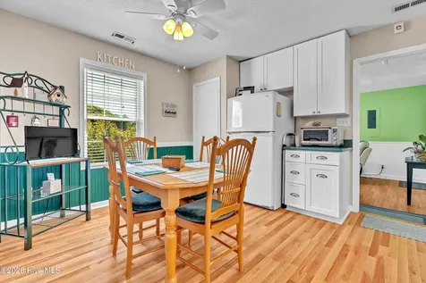 622 Sand Ridge Road Hubert NC 28539