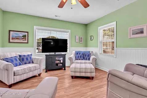 622 Sand Ridge Road Hubert NC 28539