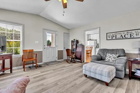 622 Sand Ridge Road Hubert NC 28539