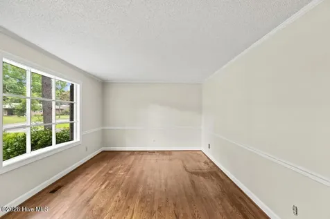 309 Forest Grove Avenue Jacksonville NC 28540