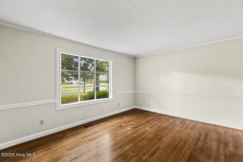 309 Forest Grove Avenue Jacksonville NC 28540