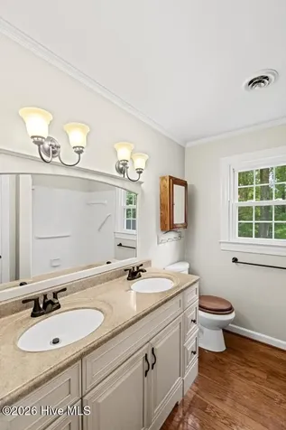 309 Forest Grove Avenue Jacksonville NC 28540