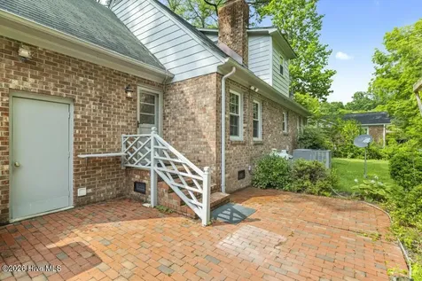 309 Forest Grove Avenue Jacksonville NC 28540