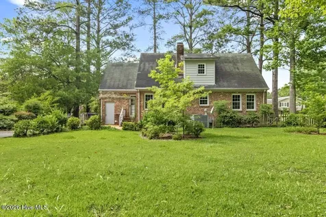 309 Forest Grove Avenue Jacksonville NC 28540