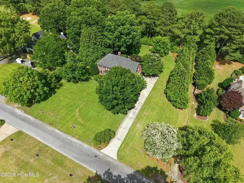 4105 Sterling Trace Drive Winterville NC 28590