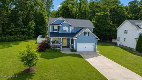 2857 Little Gem Circle Winterville NC 28590