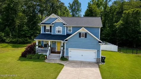 2857 Little Gem Circle Winterville NC 28590