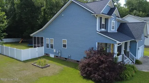2857 Little Gem Circle Winterville NC 28590