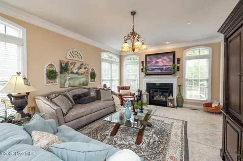 722 Chablis Way Wilmington NC 28411