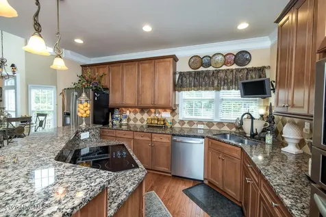 722 Chablis Way Wilmington NC 28411