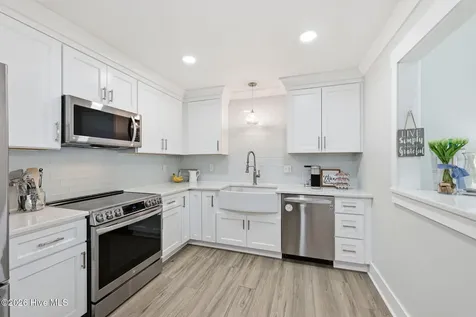 31 Pier Pointe New Bern NC 28562