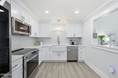 31 Pier Pointe New Bern NC 28562
