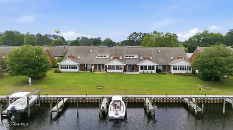 31 Pier Pointe New Bern NC 28562