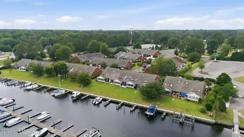 31 Pier Pointe New Bern NC 28562