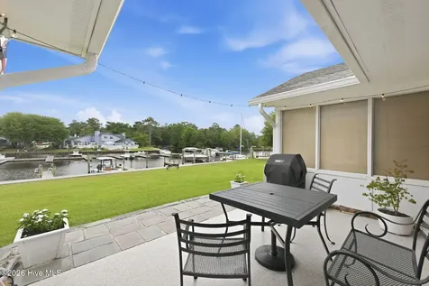 31 Pier Pointe New Bern NC 28562