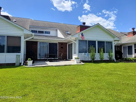 31 Pier Pointe New Bern NC 28562