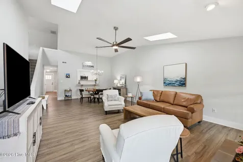 31 Pier Pointe New Bern NC 28562