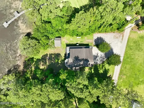 174 Windy Point Road Beaufort NC 28516