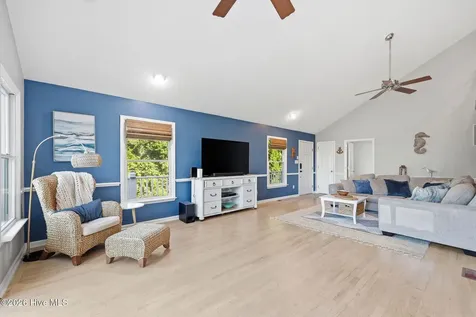 174 Windy Point Road Beaufort NC 28516