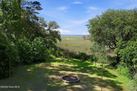 174 Windy Point Road Beaufort NC 28516