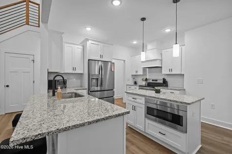 102 Dartmoor Lane Seven Lakes NC 27376