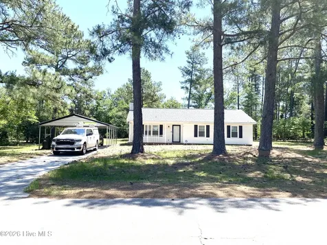 11821 Cypress Drive Laurinburg NC 28352