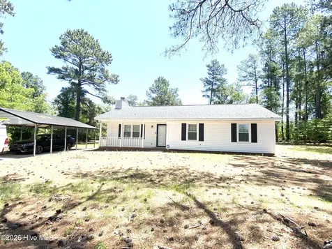 11821 Cypress Drive Laurinburg NC 28352