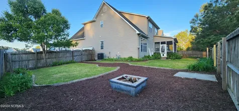 302 Savannah Drive Jacksonville NC 28546