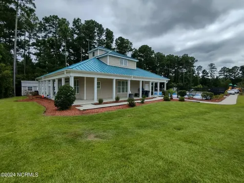 302 Savannah Drive Jacksonville NC 28546
