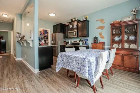 223 Holly Grove Court E Jacksonville NC 28540