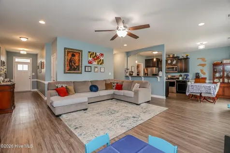223 Holly Grove Court E Jacksonville NC 28540