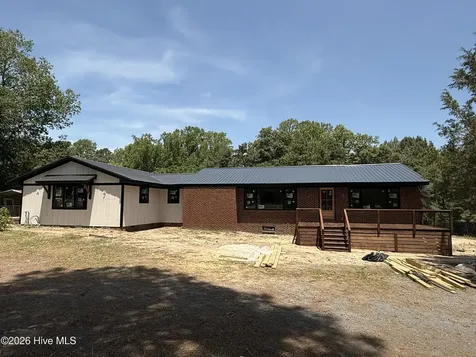400 Eagle Springs Road Eagle Springs NC 27242