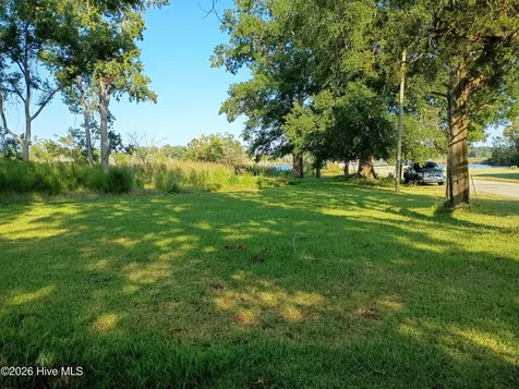 Reid 14696 Main Street Aurora NC 27806