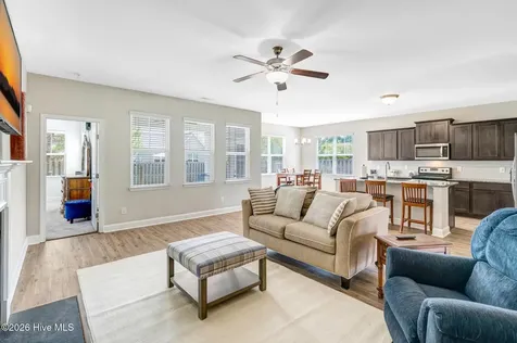 816 Heart Wood Loop Road NE Leland NC 28451