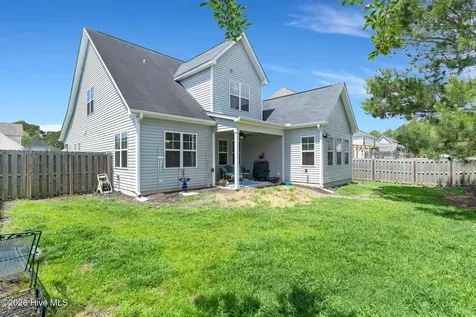 816 Heart Wood Loop Road NE Leland NC 28451