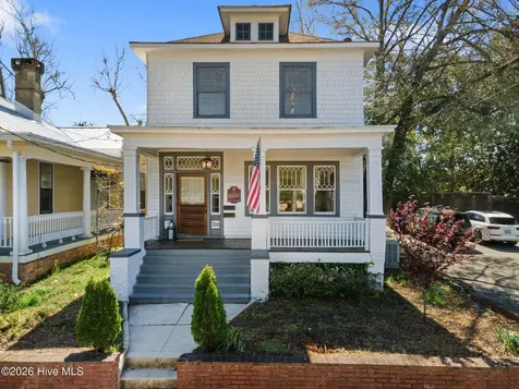 308 Dock Street Wilmington NC 28401