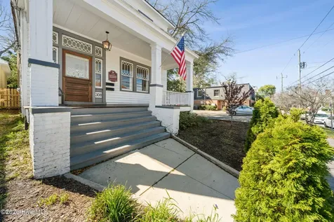308 Dock Street Wilmington NC 28401