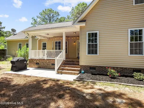103 Blue Heron Circle Sneads Ferry NC 28460