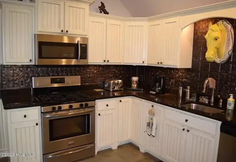 245 Blue Valley Road Vass NC 28394