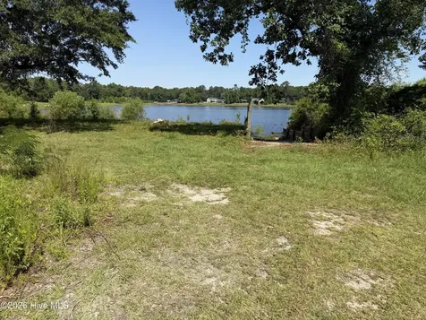 2078 Catherine Lake Road Richlands NC 28574